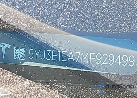 2021 Tesla Model 3 Standard Range Plus Rear-Wheel Drive from USA, damaged, VIN 5YJ3E1EA7MF929499